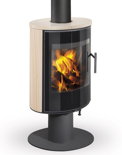 Un poêle au design contemporain, pivotant sur 360°, idéal pour les maisons BBC. Le Laredo T vous séduira par sa ligne résolument élégante grâce à sa porte entièrement en verre fumé ainsi que ses commandes en inox poli. Doté d'une fermeture de la porte à 3 points, il est disponible en acier noir, dans tous les coloris de céramique ainsi qu'en pierre serpentine ou grès.